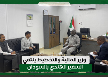 وزير المالية والتخطيط يلتقي السفير الهندي بالسودان