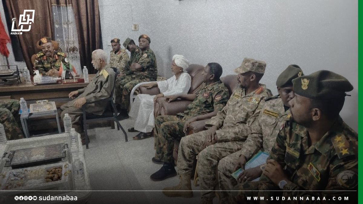 قائد الفرقة الأولى مشاة يزور اللواء الثالث بالمناقل ويؤكد جاهزية القوات لتحرير كافة ولايات السودان 10 قائد الفرقة الأولى مشاة يزور اللواء الثالث بالمناقل ويؤكد جاهزية القوات لتحرير كافة ولايات السودان