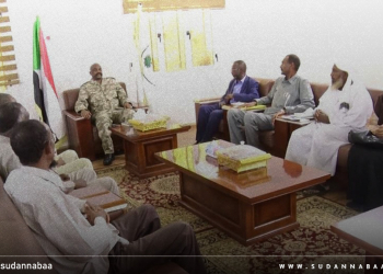 والي الشمالية يبحث مع اتحاد العمال سبل معالجة مشكلات العاملين بالولاية