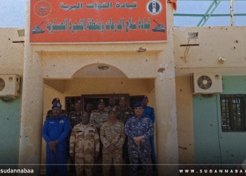 وزير الداخلية يلتقى قائد سلاح المدرعات واشادة بالدور الكبير لقوات الشرطة فى معركة الكرامة