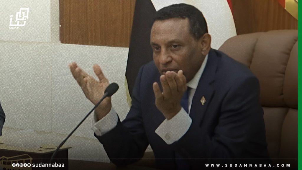 رئيس الوزراء يعقد أول اجتماع له مع طاقم الحكومة
