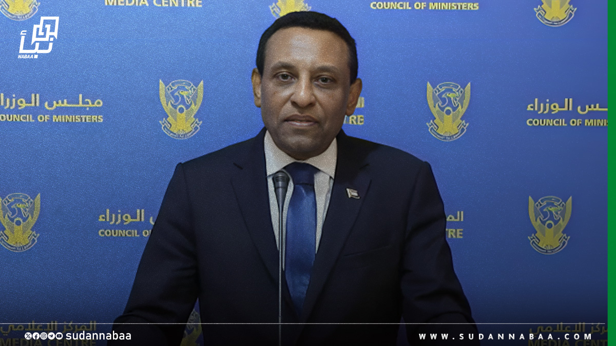 د. كامل إدريس: الأولويات العاجلة هي الأمن القومي وهيبة الدولة بالقضاء على المليشيات المتمردة 10 د. كامل إدريس: الأولويات العاجلة هي الأمن القومي وهيبة الدولة بالقضاء على المليشيات المتمردة