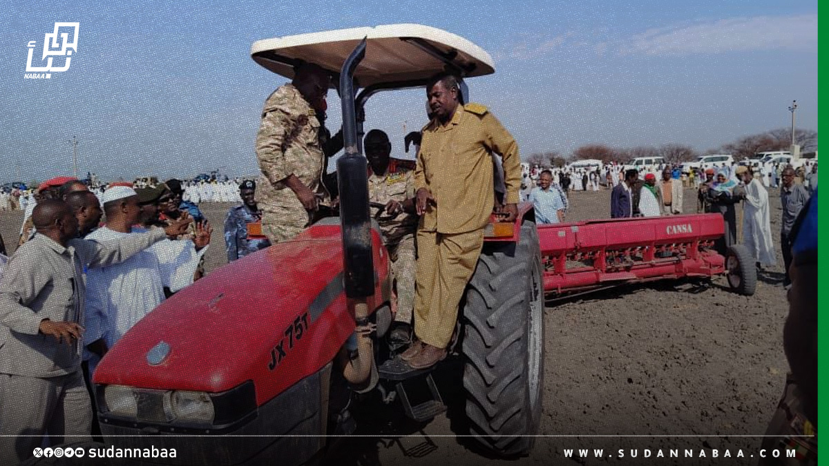 والي النيل الأبيض يُدشن انطلاق الموسم الزراعي الصيفي بمساحة تتجاوز ثلاثة ملايين فدان 10 والي النيل الأبيض يُدشن انطلاق الموسم الزراعي الصيفي بمساحة تتجاوز ثلاثة ملايين فدان