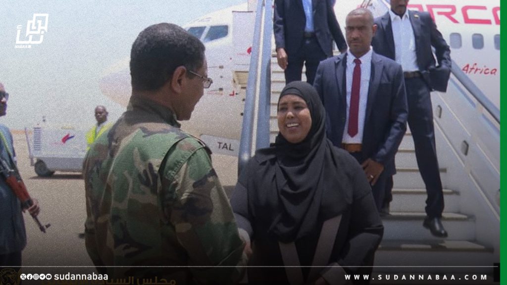 عضو مجلس السيادة د. نوارة أبو محمد تصل كسلا وتتلقى تنويرا حول الأوضاع الأمنية بالولاية