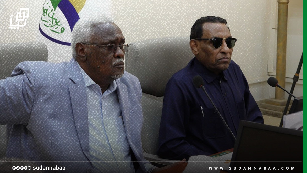 رئيس الوزراء يطمئن على الأوضاع الأمنية والخدمية بولاية نهر النيل ويوجه بتعزيز جهود النهضة 10 رئيس الوزراء يطمئن على الأوضاع الأمنية والخدمية بولاية نهر النيل ويوجه بتعزيز جهود النهضة