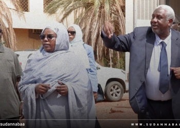 عضو مجلس السيادة د سلمى عبدالجبار تتفقد آثار الدمار والتخريب بمباني جامعة أفريقيا العالمية