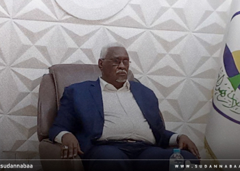 والي نهر النيل يوجه بمراجعة تصديقات الأراضي وإزالة التعديات على الطرق