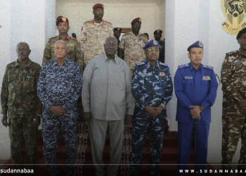عقار يشيد بالدور الكبير لقوات الشرطة فى تأمين ونشر الخدمات بولاية الخرطوم