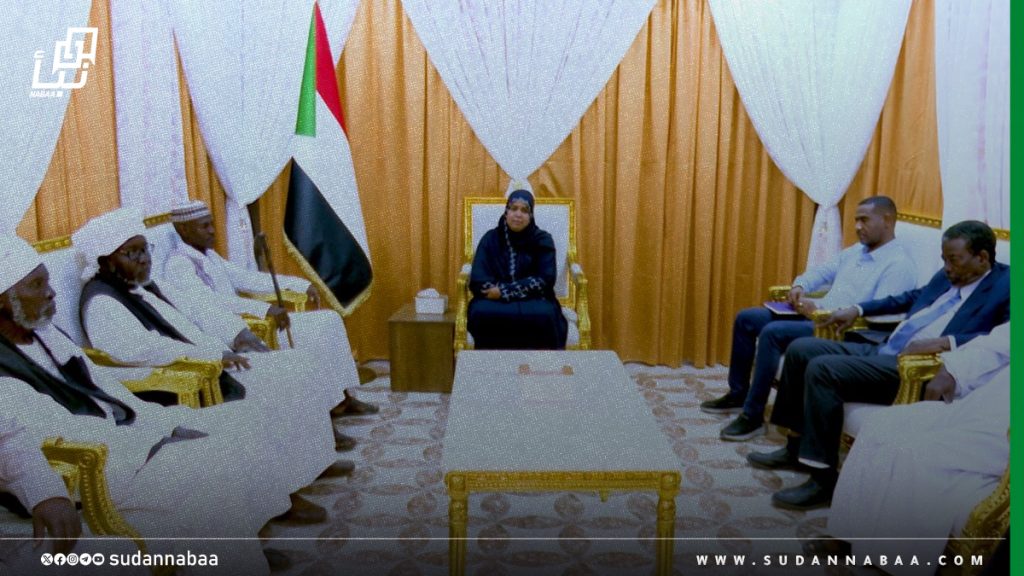 لدى لقائها وفد قبائل الهوسا والفلاتة والبرنو.. نوارة أبو محمد تؤكد اهتمام الدولة بقضايا المنتجين 1 لدى لقائها وفد قبائل الهوسا والفلاتة والبرنو. نوارة أبو محمد تؤكد اهتمام الدولة بقضايا المنتجين