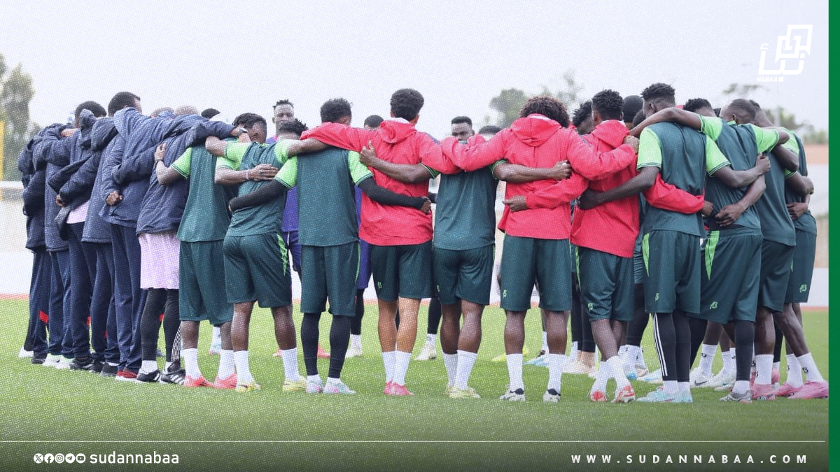 أجواء إيجابية تسيطر على المران الأخير للمنتخب الوطني قبل مواجهة بوركينا فاسو 10 أجواء إيجابية تسيطر على المران الأخير للمنتخب الوطني قبل مواجهة بوركينا فاسو