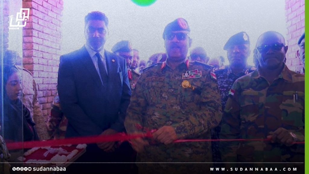 لدى افتتاحه فرع بنك فيصل الإسلامي حلة كوكو.. الفريق إبراهيم جابر يوجه المصارف بدعم القطاع الزراعي 1 لدى افتتاحه فرع بنك فيصل الإسلامي حلة كوكو. الفريق إبراهيم جابر يوجه المصارف بدعم القطاع الزراعي