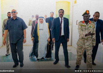 زيارة وفد مجلس العالم الإسلامي للإعاقة برفقة وزير الموارد البشرية ووالي البحر الأحمر إلى مستشفى بوارث العسكري ببورتسودان