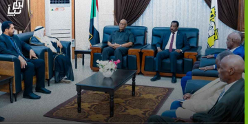 والي البحر الاحمر يلتقي وفد مجلس العالم الإسلامي للإعاقة والتأهيل بحضور وزير الموارد البشرية والتنمية الاجتماعية