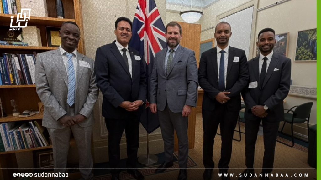 رئيس لجنة الشؤون الخارجية والدفاع والتجارة في البرلمان النيوزيلندي يؤكد دعم بلاده لوحدة السودان واستقراره