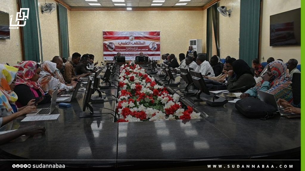 ملتقى علمي لتدشين إدخال جرعة الولادة للقاح التهاب الكبد الفيروسي (ب) في التطعيم الروتيني 1 ملتقى علمي لتدشين إدخال جرعة الولادة للقاح التهاب الكبد الفيروسي ب في التطعيم الروتيني