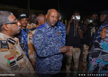 مدير عام قوات الشرطة يشيد بالتضحيات الكبيرة لقوات الإحتياطى المركزى ويشرف إفطار أسر شهداء معركة الكرامة