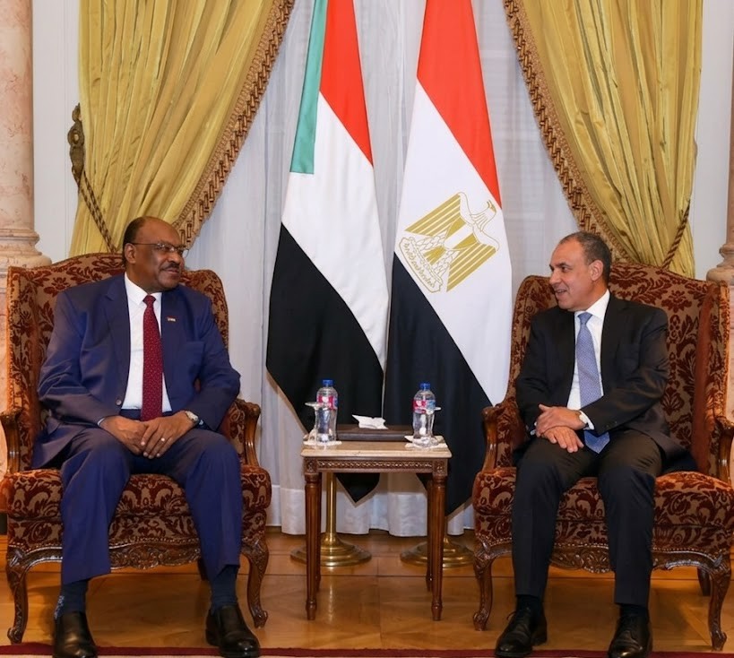 Foreign Minister Meets Egyptian Counterpart in Cairo 1 Foreign Minister Meets Egyptian Counterpart in Cairo