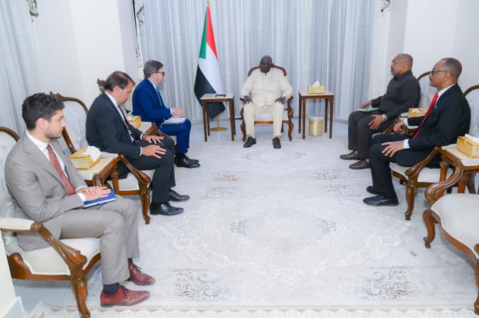 Malik Agar Meets Italian Ambassador to Sudan on Completion of His Tenure 1 Malik Agar Meets Italian Ambassador to Sudan on Completion of His Tenure