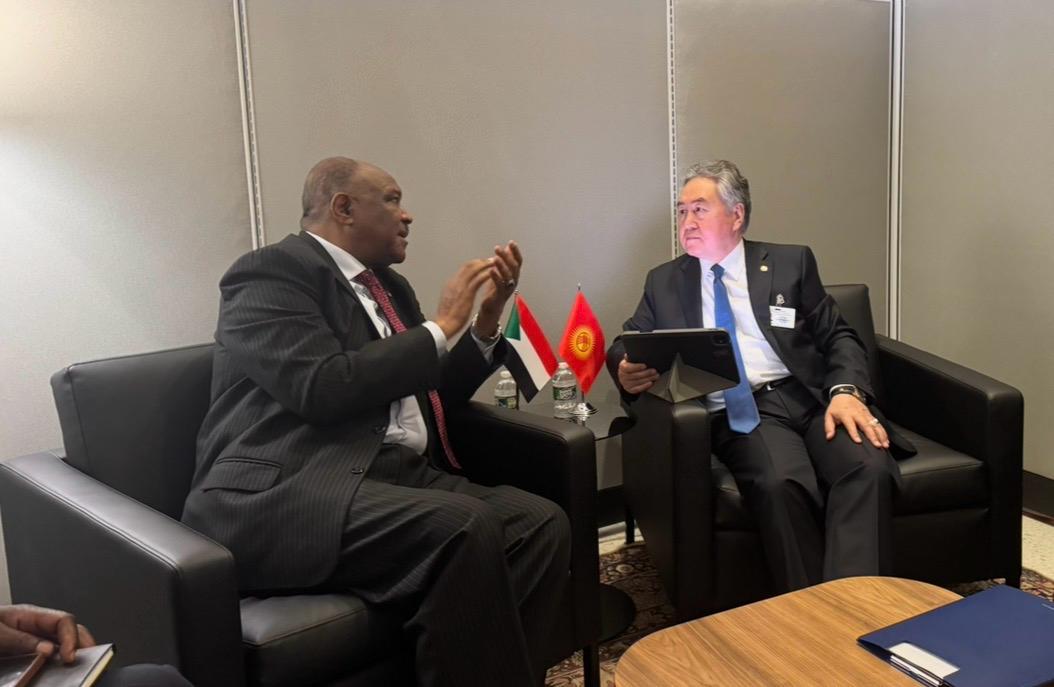 Foreign Minister Meets Kyrgyz Counterpart in New York 1 Foreign Minister Meets Kyrgyz Counterpart in New York