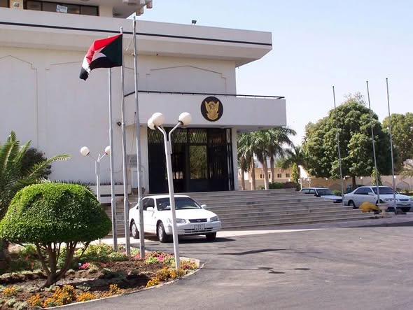 Sudan Condemns Houthi Attack on King Khalid International Airport in Riyadh 10 Sudan Condemns Houthi Attack on King Khalid International Airport in Riyadh