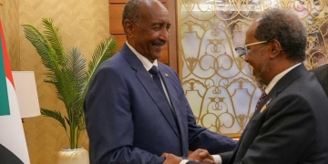 Al-Burhan Meets Somali President Hassan Sheikh Mohamud